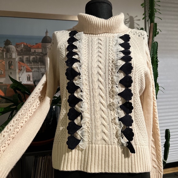 J.Crew Ruffle Front Cable Knit Turtleneck Sweater Size Small - Picture 7 of 9